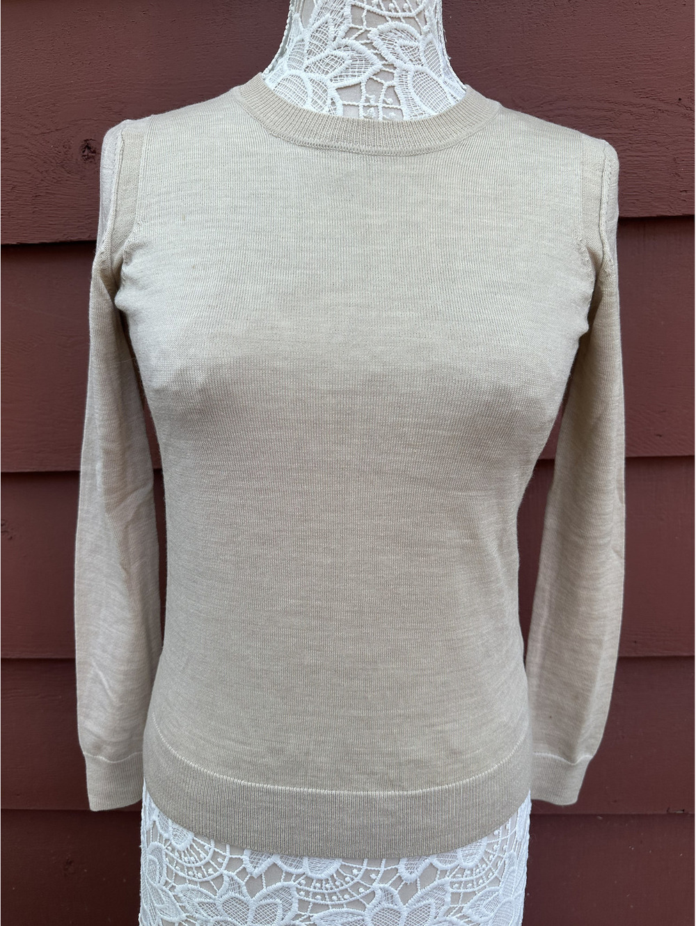 Gap Extra Fine Merino Wool Crewneck Sweater in Light Beige